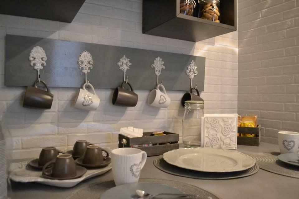 เอเลแกนต์ บีแอนด์บี อิล วิโกโล สโตริโก ซาแลร์โน Bed & Breakfast ภายนอก รูปภาพ