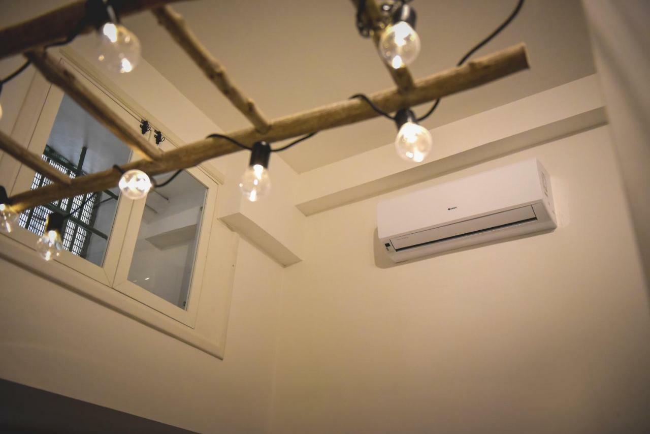 เอเลแกนต์ บีแอนด์บี อิล วิโกโล สโตริโก ซาแลร์โน Bed & Breakfast ภายนอก รูปภาพ